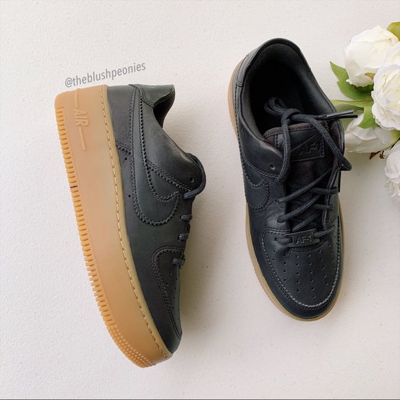 Nike Air Force 1 Sage Low LX NWT - Picture 7 of 16